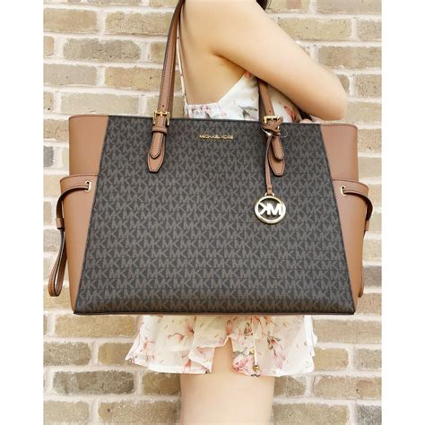 michael kors tote bags price